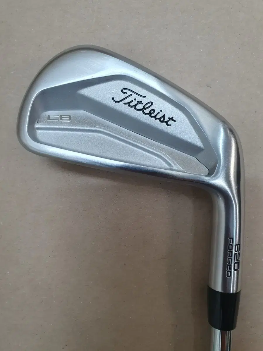 타이틀 620 CB FORGED 5번 다이나믹골드 AMT S200 아이언